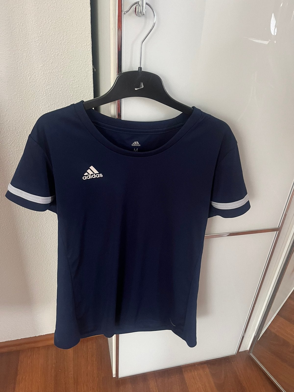 Adidas dames tshirt maat M, Ophalen of Verzenden, Zo goed als nieuw, Overige typen