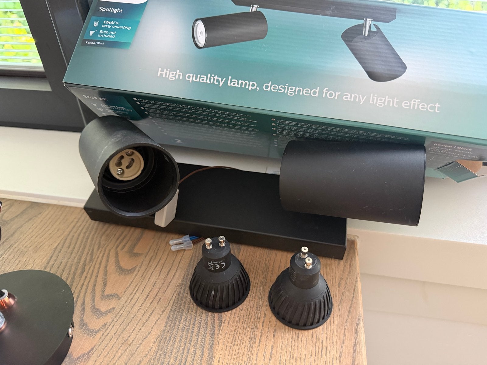 Philips Spotlight met LED lampjes (excl. ophangplaatje), Zwart, Nieuw, Modern, Ophalen