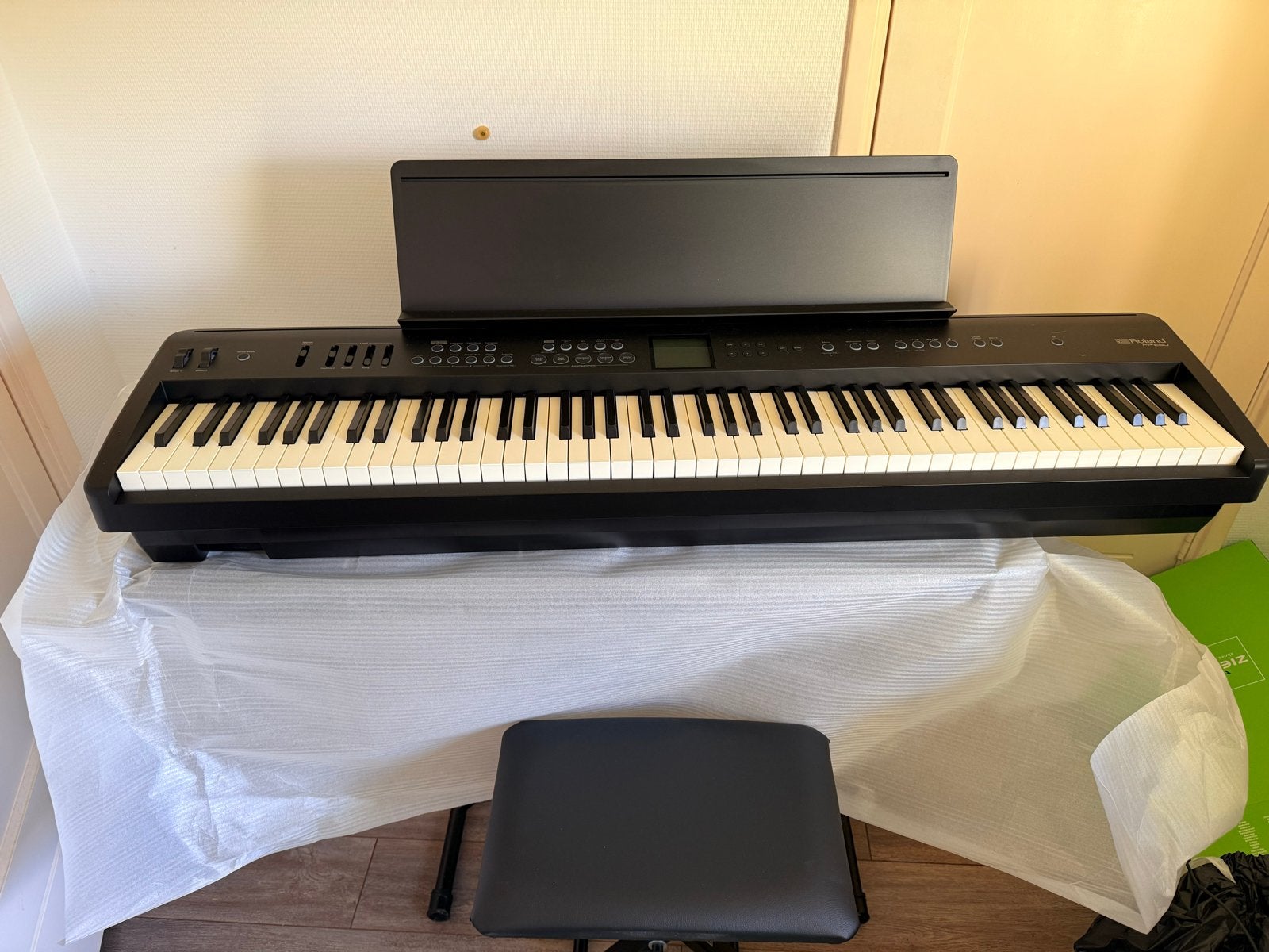 Roland FP-E50 Digitale Piano - Zo goed als nieuw, Zwart, Digitaal, Ophalen of Verzenden, Zo goed als nieuw