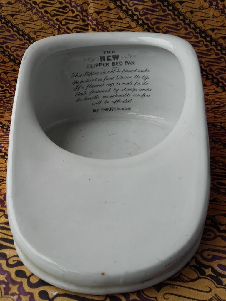 Mooie oude medische ondersteek uit Engeland van porselein., Ophalen of Verzenden