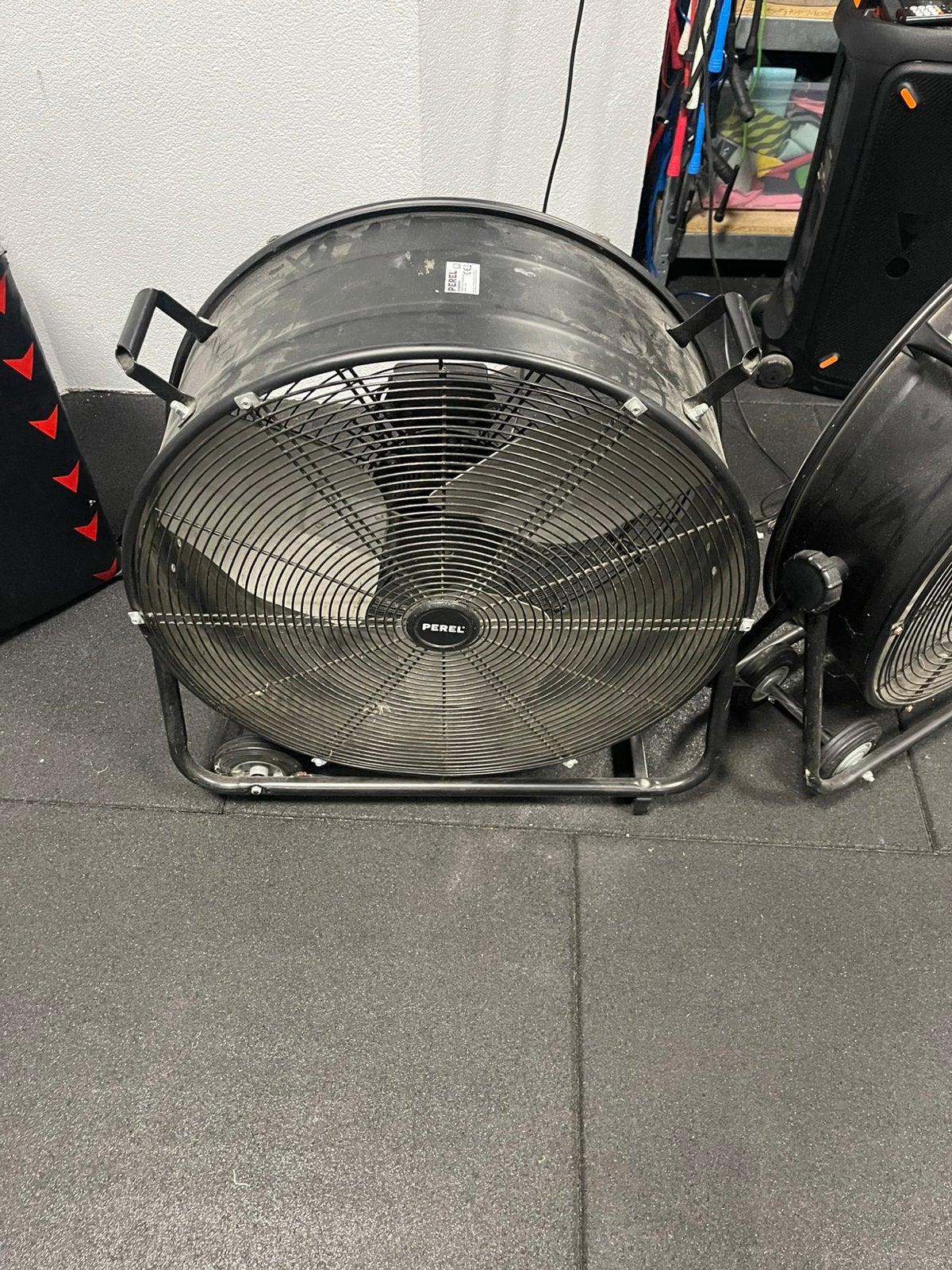 Grote industrie ventilator 60 cm – 330W – Bouw Sport Events, Ophalen, Zo goed als nieuw, Vloerventilator
