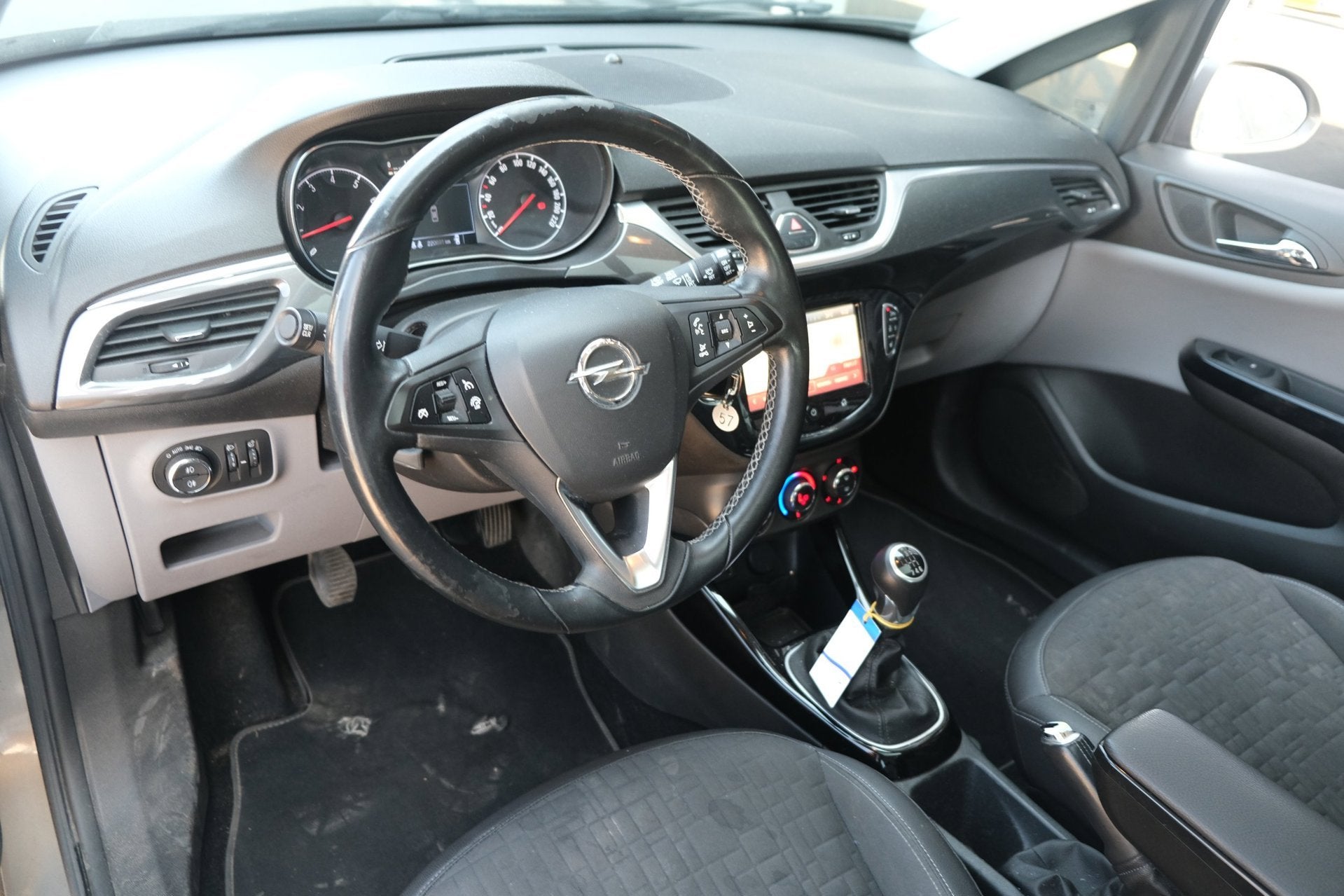 Opel Corsa 1.0 Turbo Cosmo Camera Pano PDC Airco, Auto's, Voorwielaandrijving, Stof, Gebruikt, Euro 6