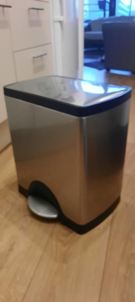 rvs prullenbak SimpleHuman, Ophalen, Met pedaal, Zo goed als nieuw, Rvs