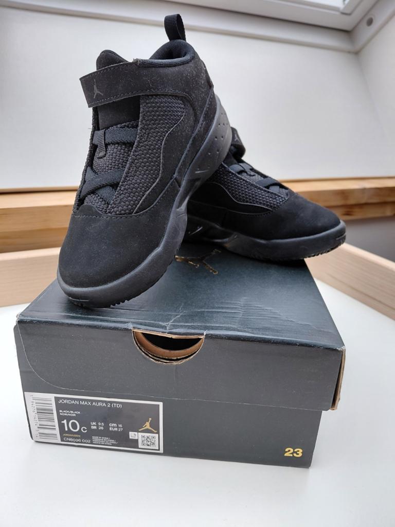 Jordan Max Aura kindersneakers NIEUW maat 27, Kinderen en Baby's, Kinderkleding | Schoenen en Sokken, Ophalen of Verzenden, Nieuw