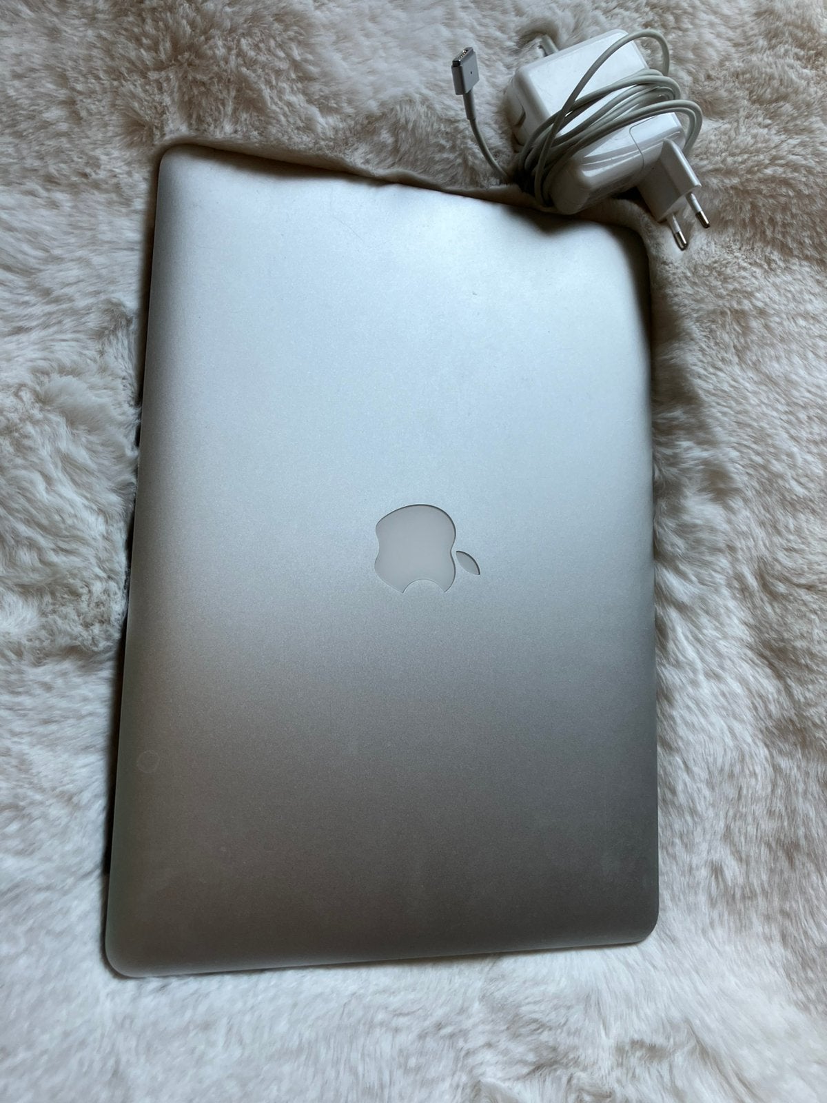 Macbook air zilver 2015, Computers en Software, Apple Macbooks, Ophalen, Qwerty, 13 inch, Minder dan 2 Ghz