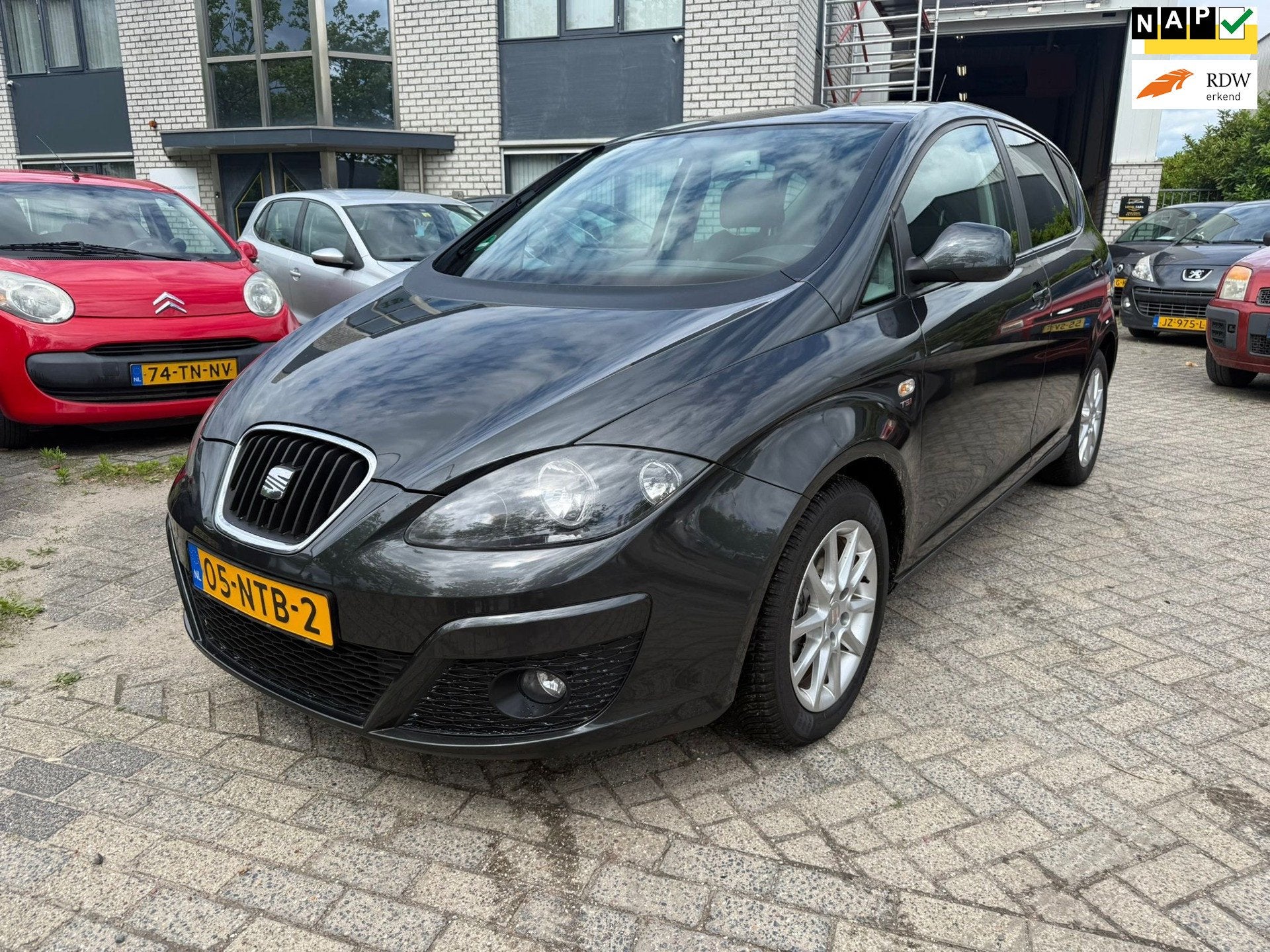 Seat Altea 1.8 TFSI Businessline Automaat Airco Trekhaak, Auto's, Euro 5, Gebruikt, Zwart, 4 cilinders