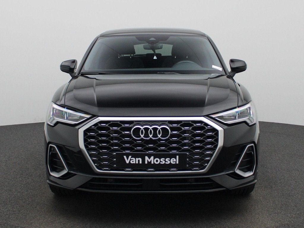 Audi Q3 Sportback 45 TFSI e S Edition 245 PK | S-line | Auto, Auto's, Audi, 12 maanden, Gebruikt, Zwart, Hybride Elektrisch/Benzine