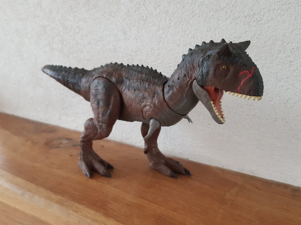Jurassic World Camp Cretaceous Carnotaurus Toro (elektrisch), Ophalen of Verzenden, Zo goed als nieuw