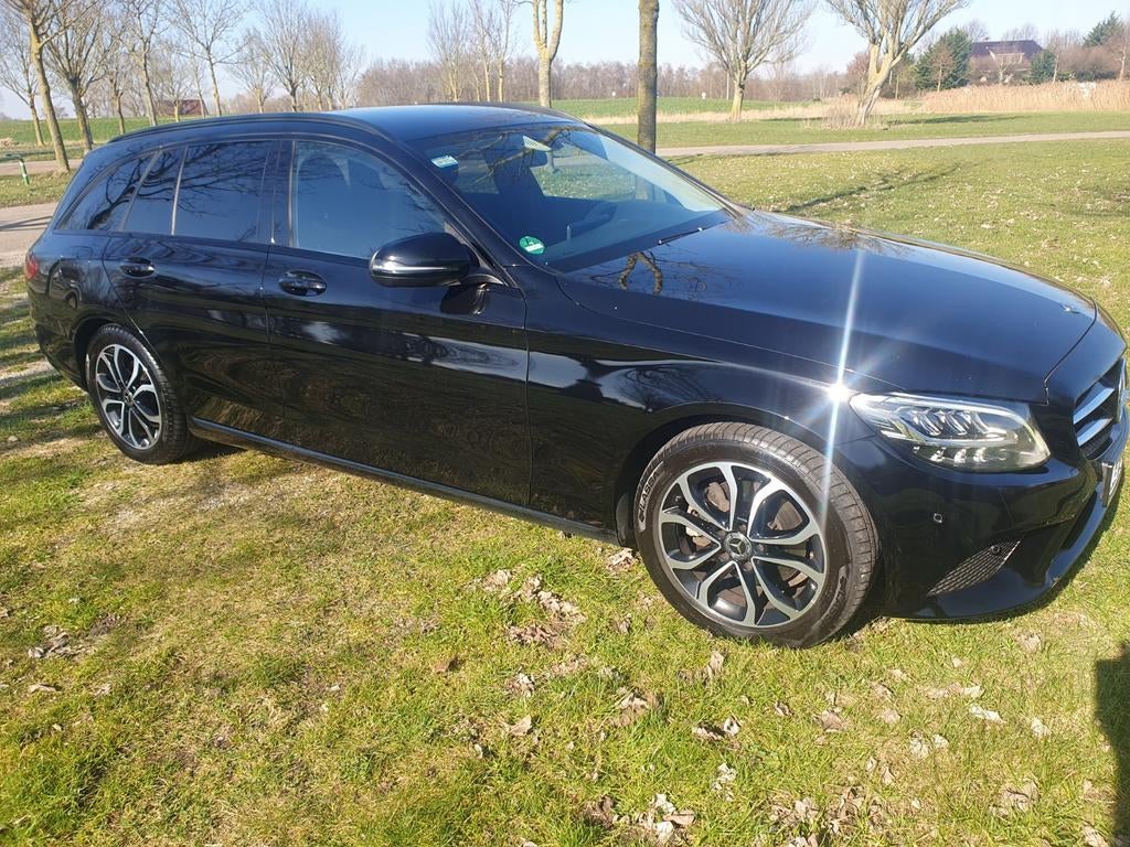 Taxi te huur taxiklaar merc 200d aut rent and drive