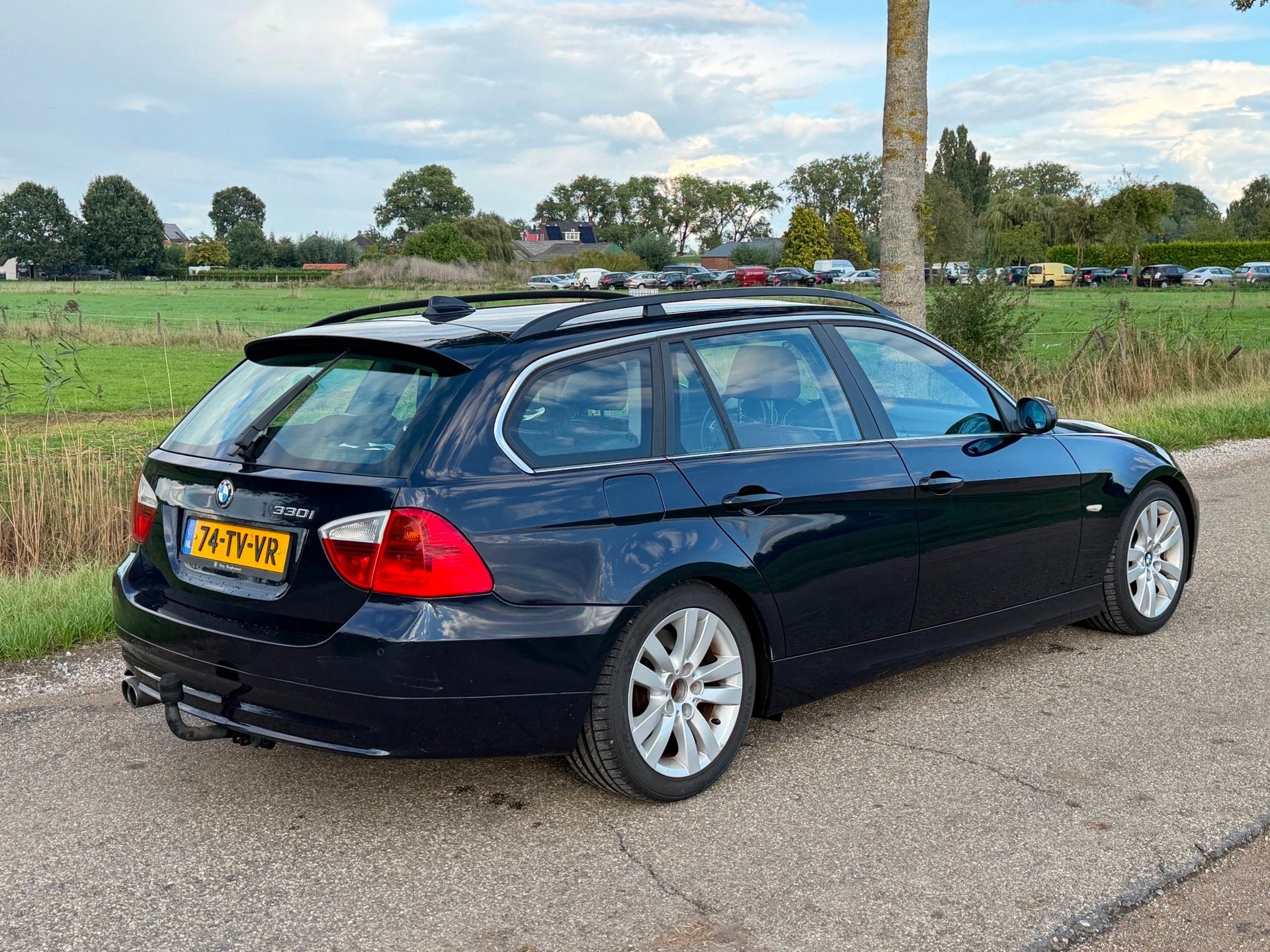 BMW 3-serie Touring 330i High Executive AUT Leder Navi APK 1, Auto's, Automaat, Achterwielaandrijving, Gebruikt, 2996 cc