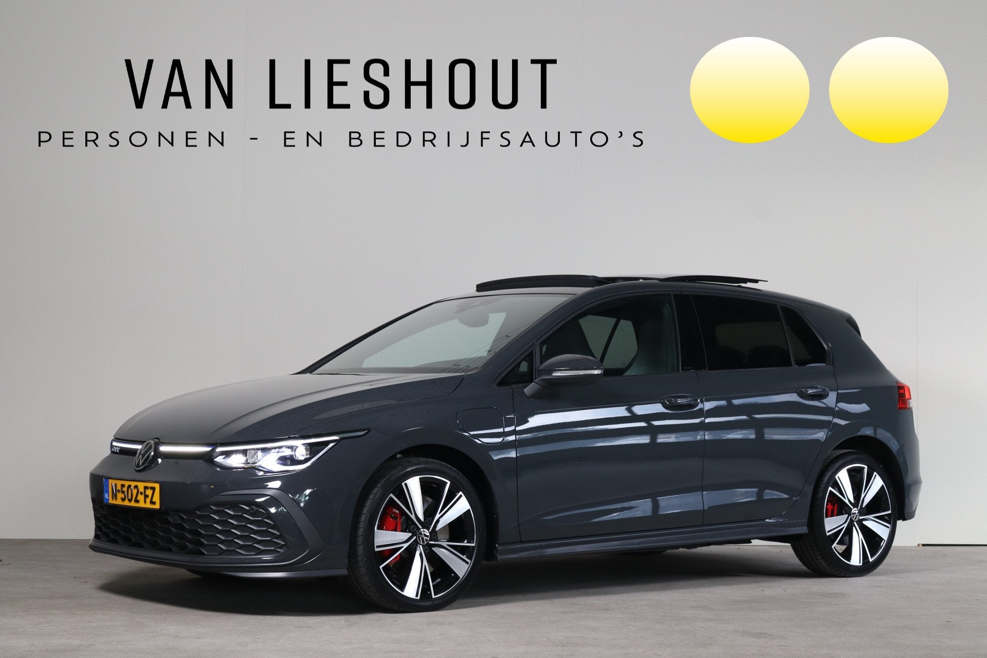 Volkswagen Golf 1.4 eHybrid GTE NL-Auto! Schuifdak I Leder I, Gebruikt, 4 cilinders, 1524 kg, Automatische klimaatregeling