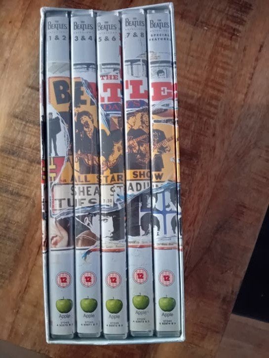The Beatles Anthology DVD Boxset - Special Features, Cd's en Dvd's, Documentaire, Nederlands, Inclusief doosje, Ophalen of Verzenden