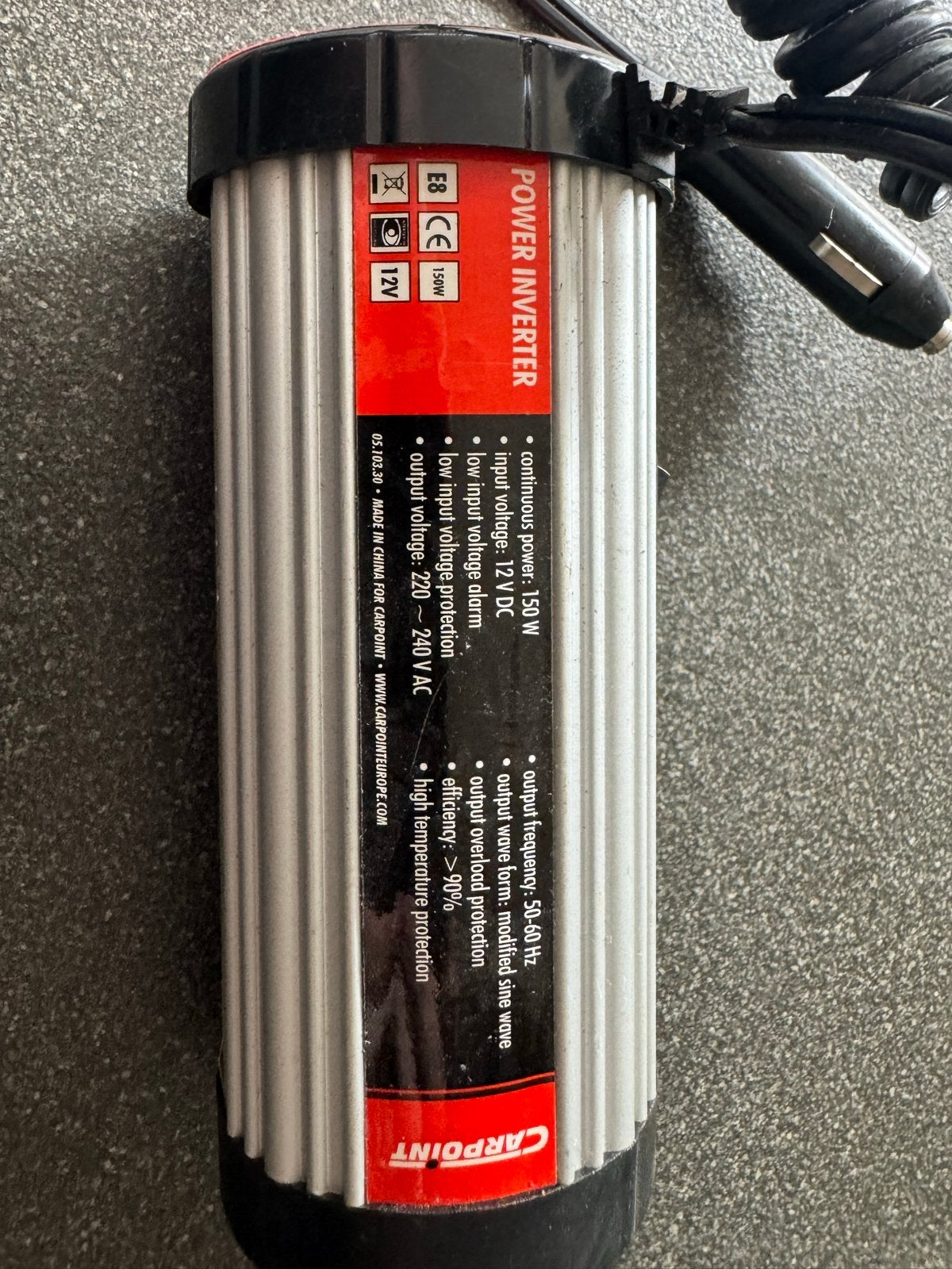 Carpoint Omvormer 12V naar 220V - 150W, Ophalen of Verzenden, Gebruikt