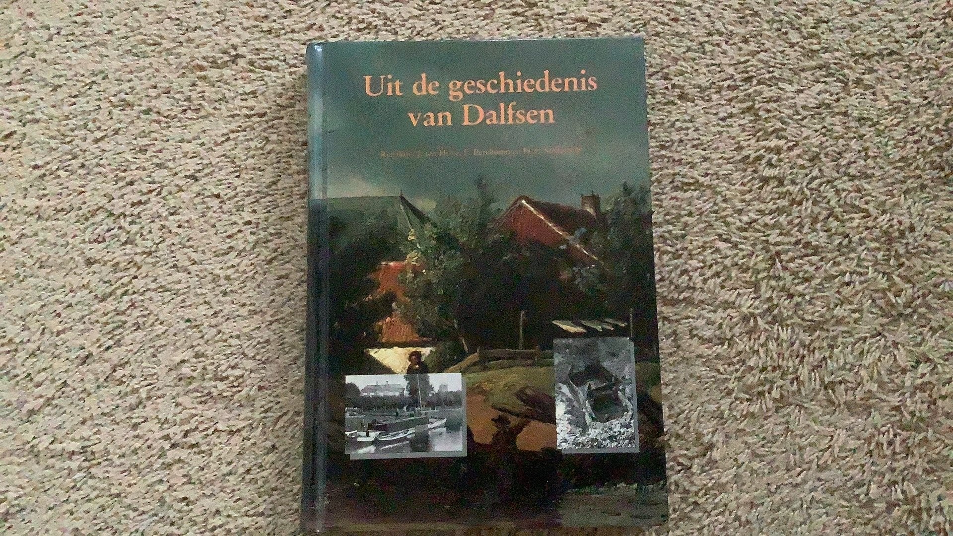 Uit de geschiedenis van Dalfsen. Uitgave IJsselakamie 1989, Ophalen of Verzenden, Zo goed als nieuw, Overijssel