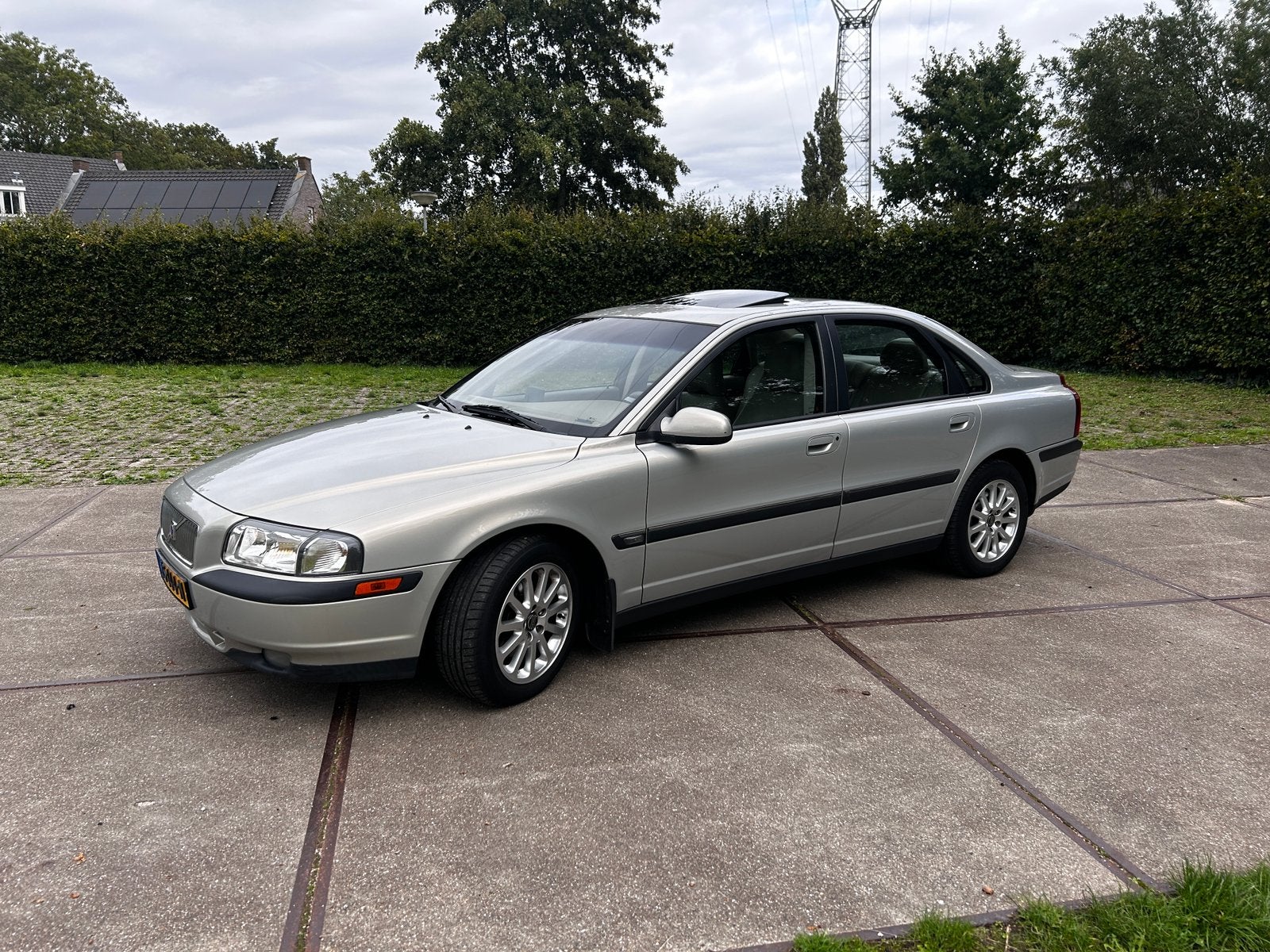 Volvo S80 2.4 140PK 2000 Grijs, Voorwielaandrijving, Beige, Particulier, Sedan