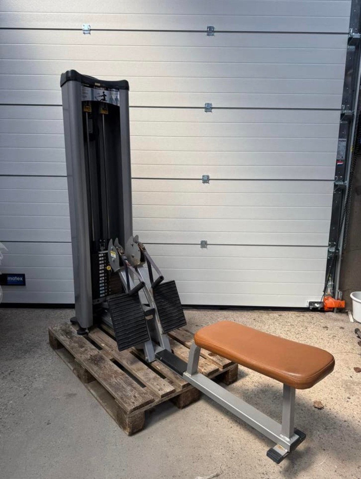 Nautilus Compound row / Seated row / rowing machine / Steel, Ophalen, Benen, Gebruikt, -