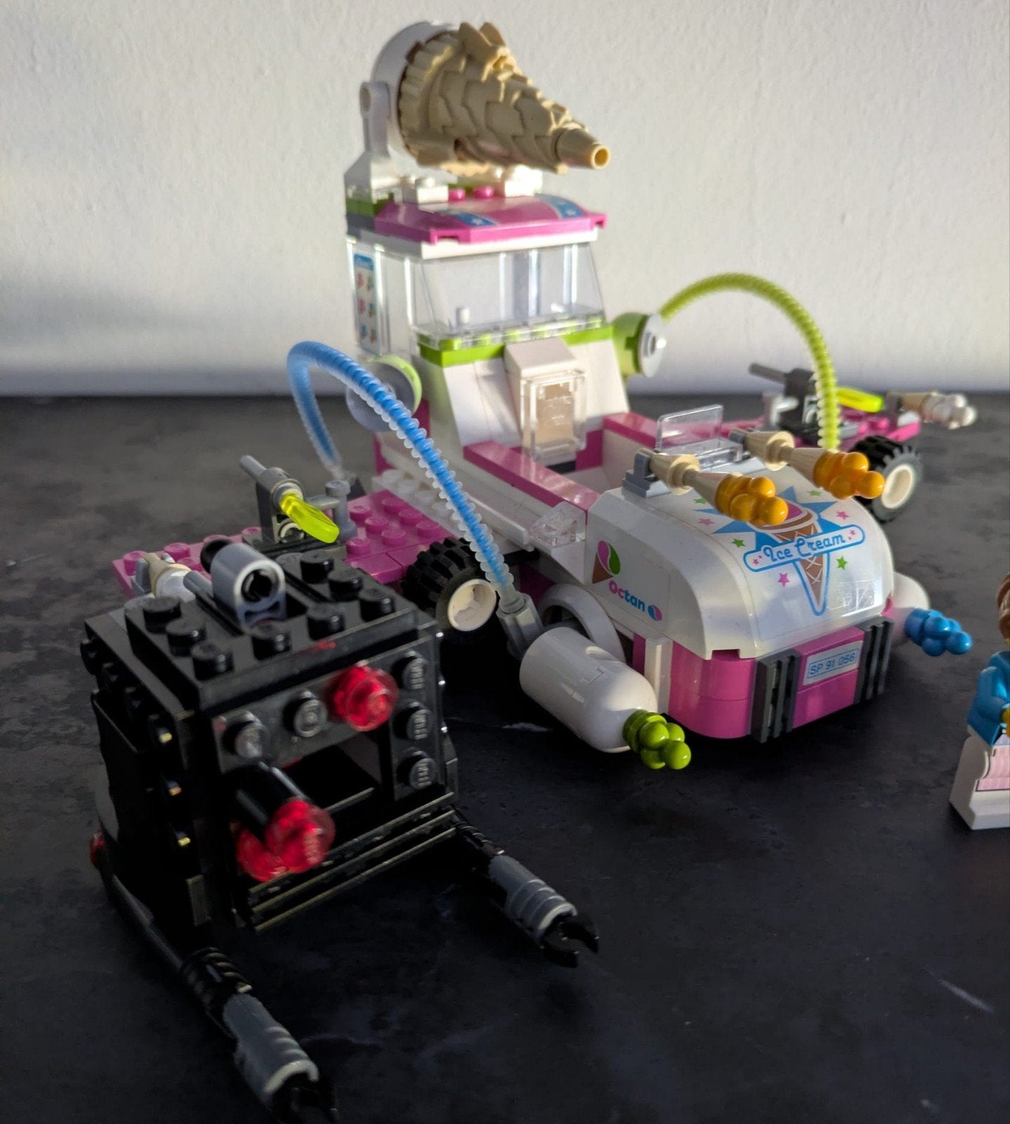 Lego The Lego Movie 2 70804 IJswagen Complete Set, Gebruikt, Overige thema's, Lego, Aastvej 1, 7190 Billund, Denmark