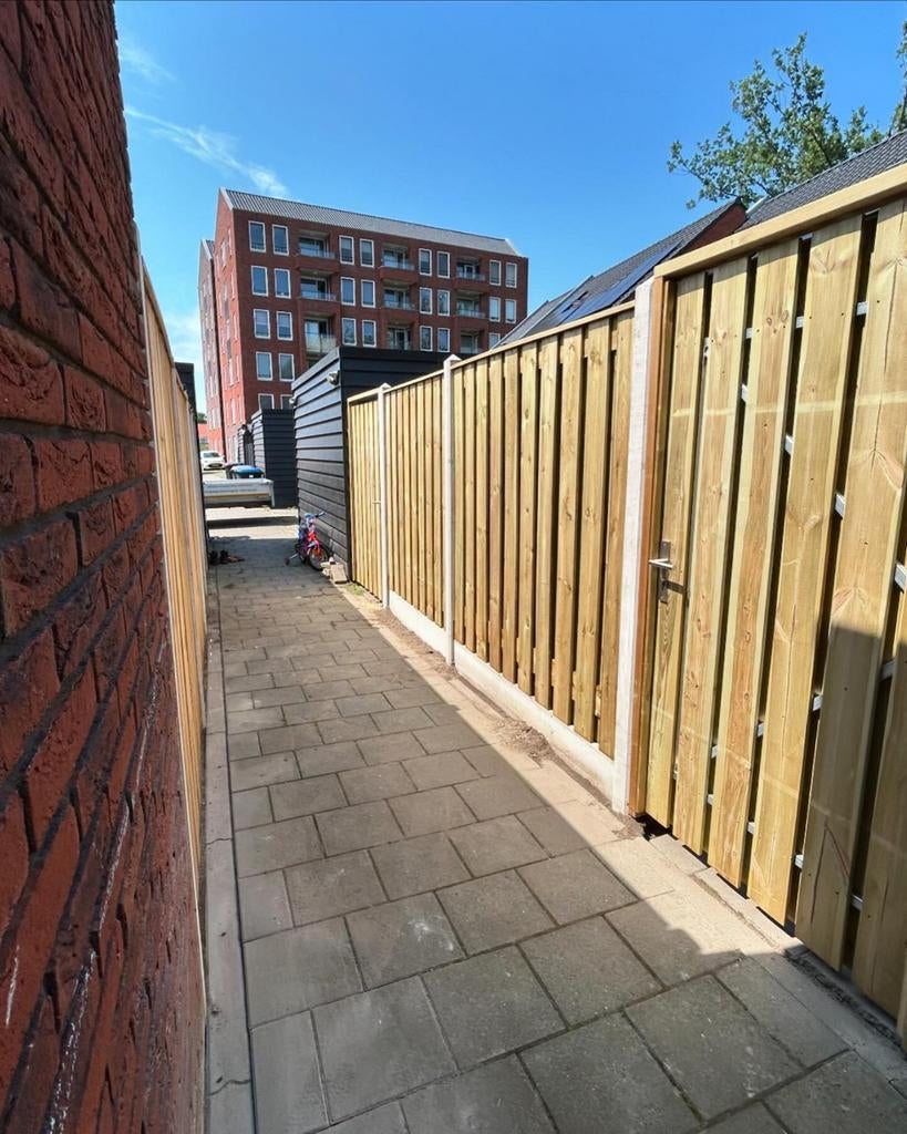 Goedkope Hout-Beton Schuttingen Snel Geleverd & Geplaatst, Tuin en Terras, Ophalen, 1 tot 2 meter, Nieuw, 3 tot 6 meter