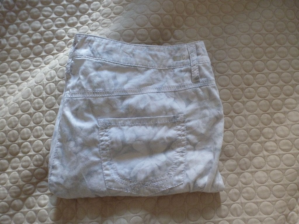 MAC broek WIT /GRIJS 42 -GRATIS zend, Verzenden, Wit, Maat 42/44 (L), Zo goed als nieuw
