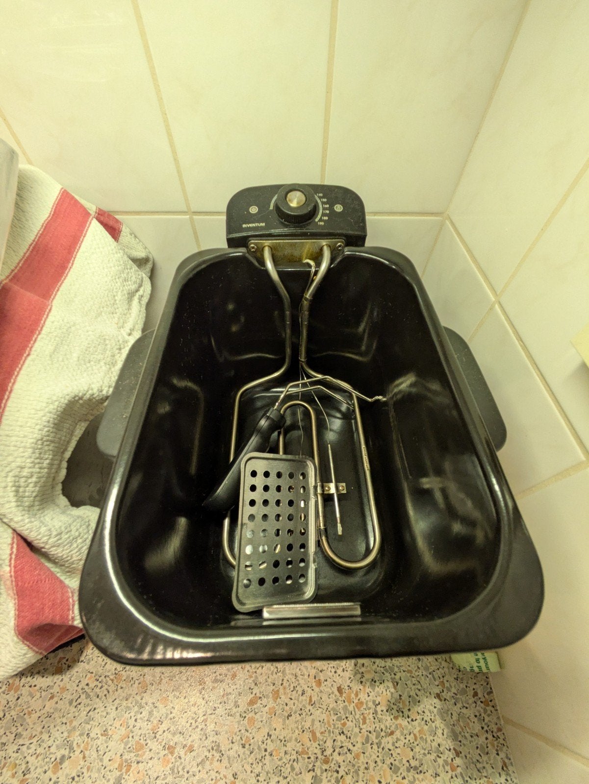 Inventum GF555 Friteuses - Gebruikt maar functioneel, 3 tot 4 liter, Ophalen, Gebruikt, Uitneembare binnenpan