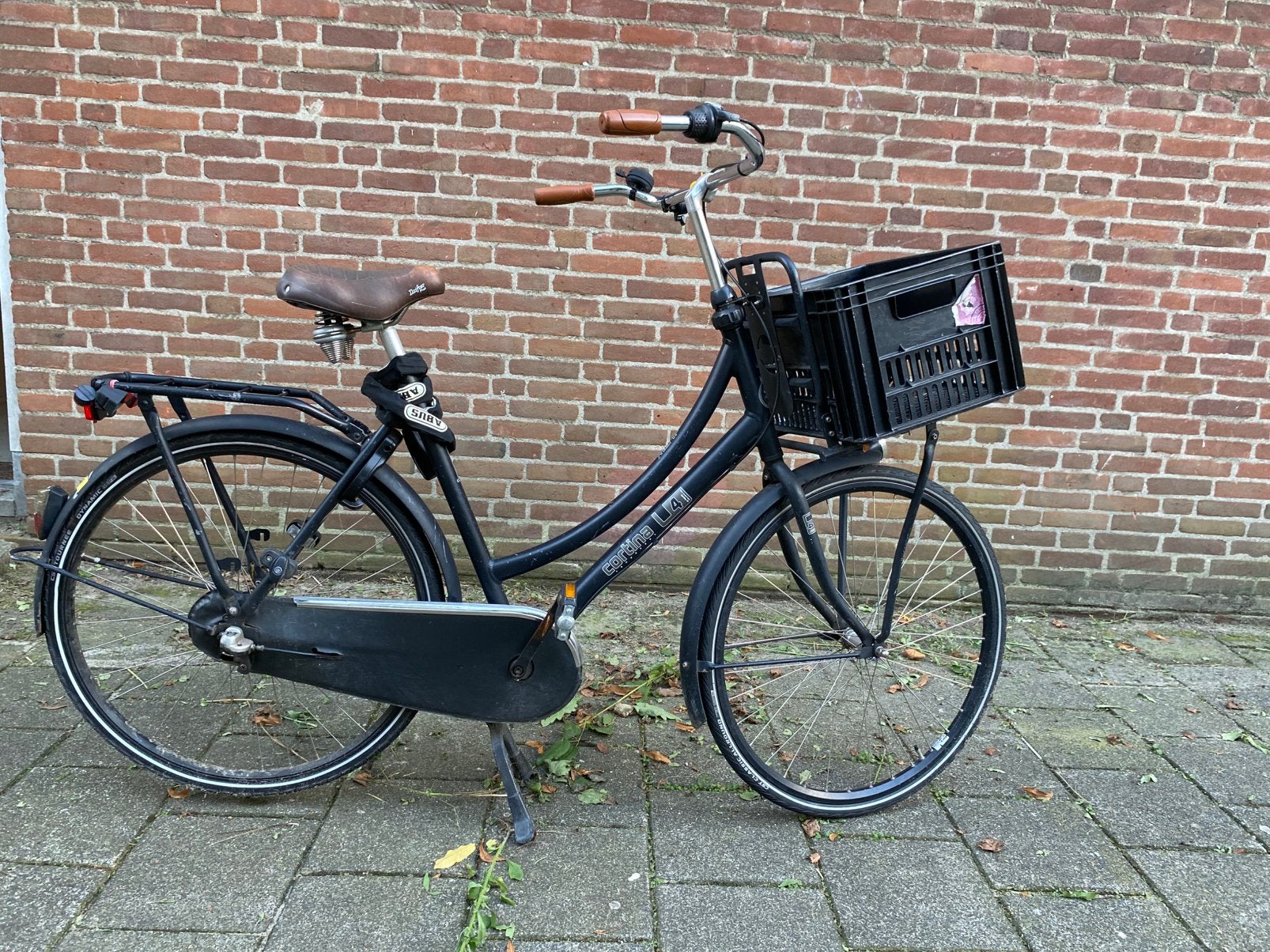 Cortina damesfiets U4, Fietsen en Brommers, Ophalen, Terugtraprem, Gebruikt, Versnellingen