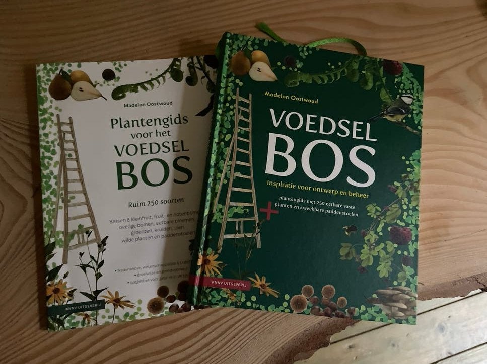 Voedselbos boeken: Plantengids en Inspiratie, Ophalen of Verzenden, Zo goed als nieuw, Tuinieren en Tuinplanten