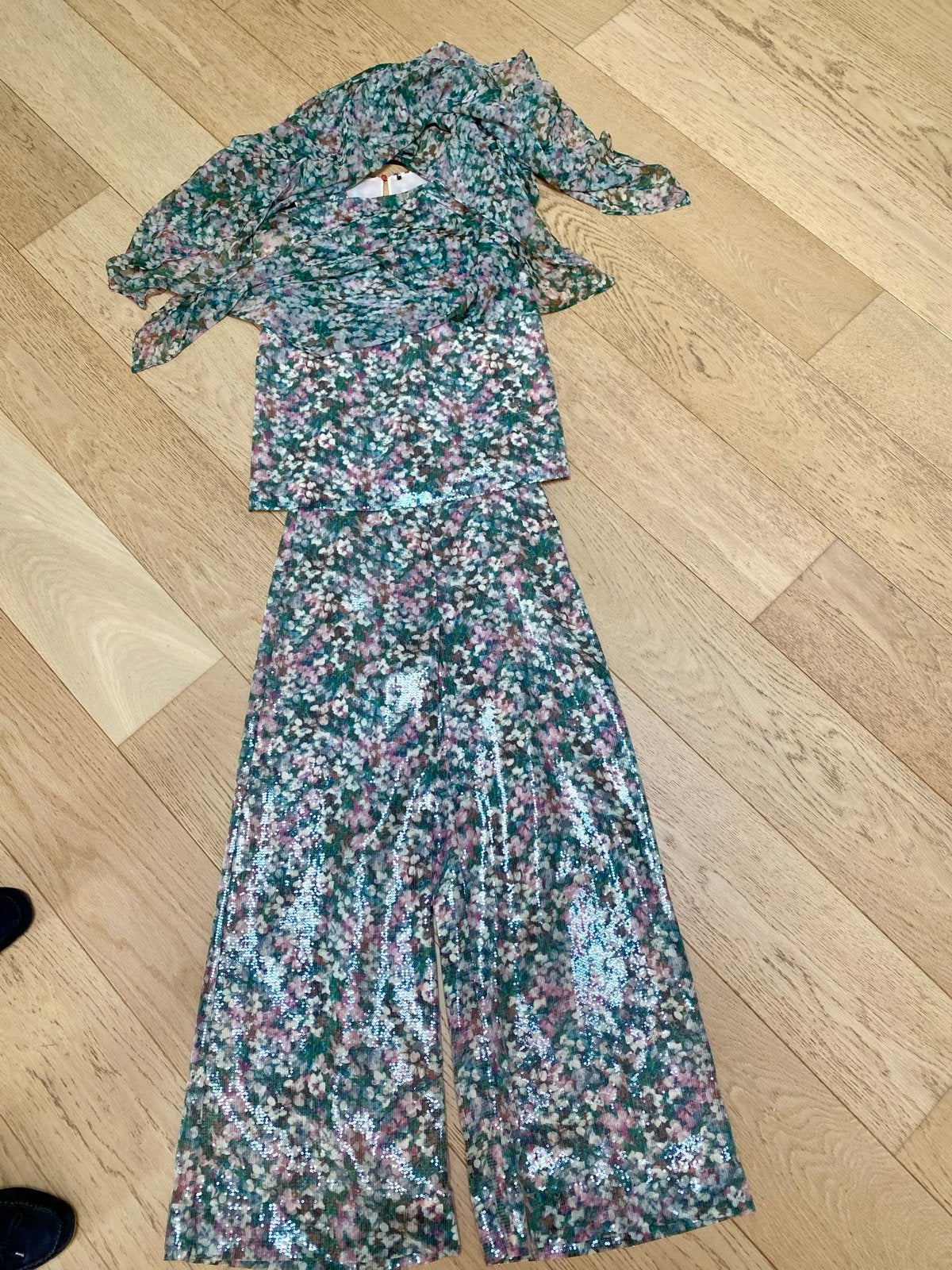 Max Mara Exclusieve Set Maat 36 - Pailletten & Voile Sjaal, Meerkleurig, Ophalen of Verzenden, Zo goed als nieuw, Maat 36 (S)