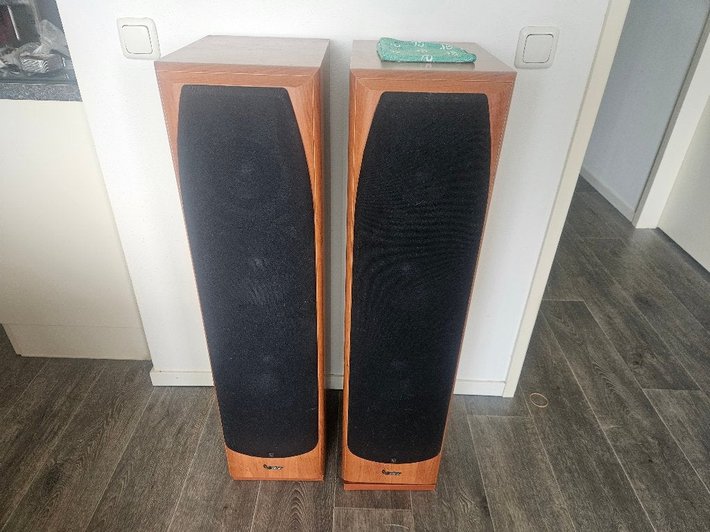 TE KOOP INFINETY SPEAKERS ALPHA 50, Audio, Tv en Foto, Luidsprekers, Stereo speakers, Zo goed als nieuw, Basreflex, Ophalen