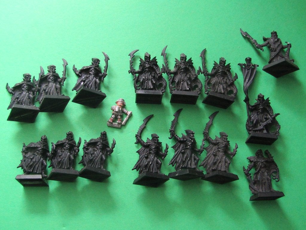 15 Corsairs, Hobby en Vrije tijd, Wargaming, Zo goed als nieuw, Warhammer, Figuurtje(s), Met verf, Verzenden