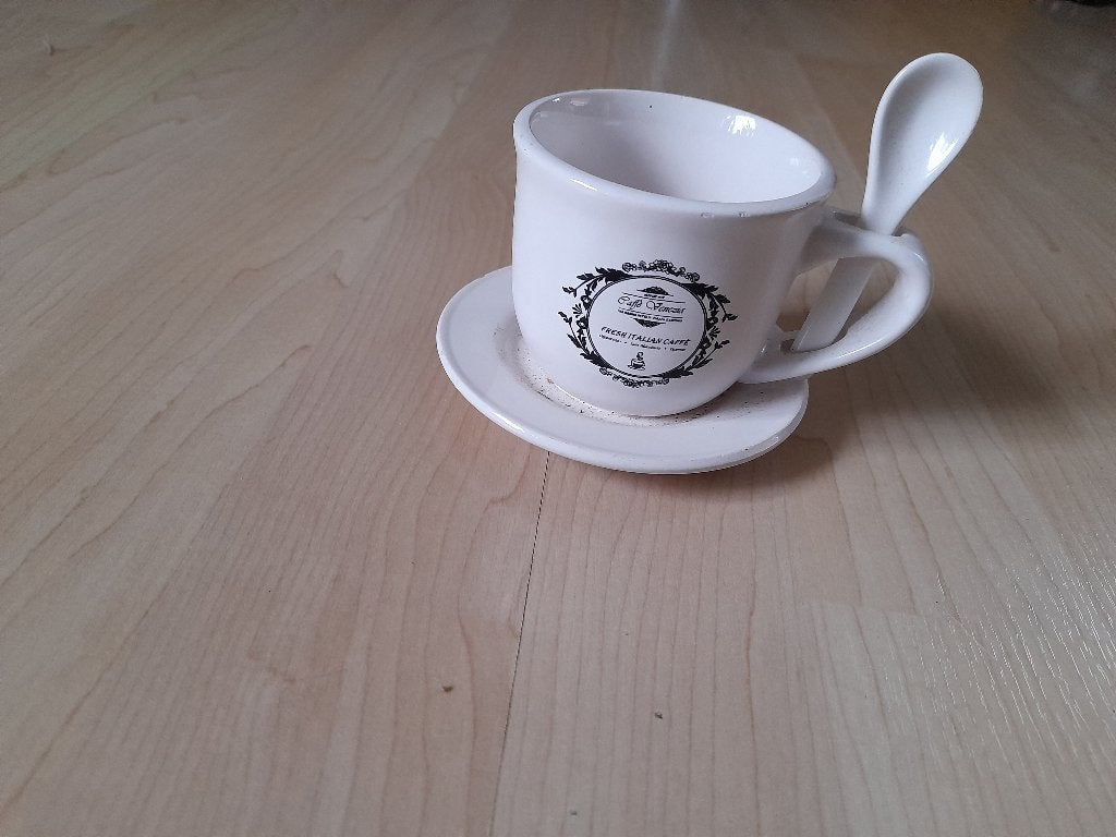 NIEUW KOPJE MET SCHOTELTJE er aan vast. Lepeltje in het oor, Ophalen of Verzenden, Nieuw
