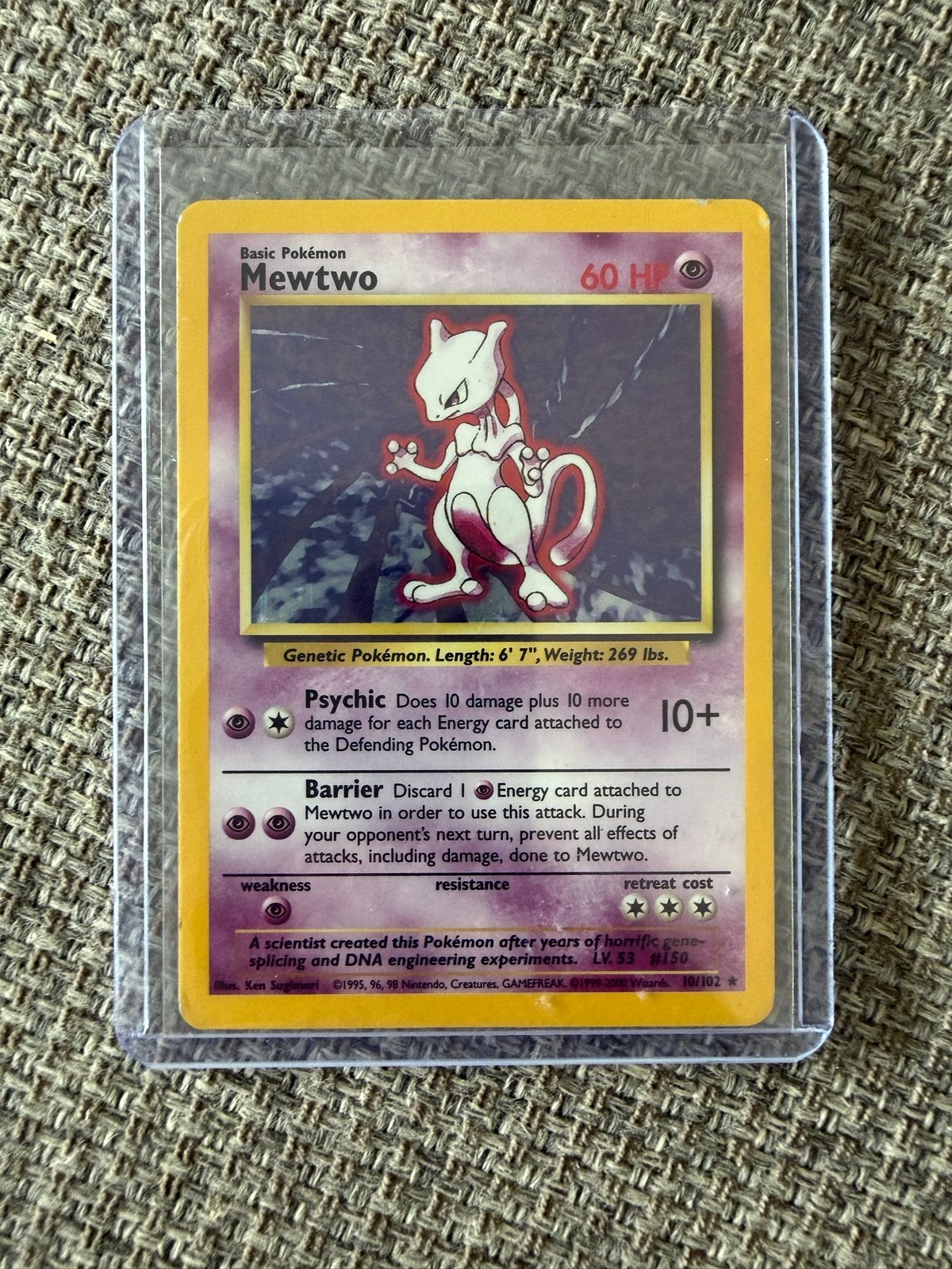 Mewtwo Pokémon kaart 10/102 Base Set Holo, Hobby en Vrije tijd, Verzamelkaartspellen | Pokémon, Ophalen of Verzenden, Gebruikt