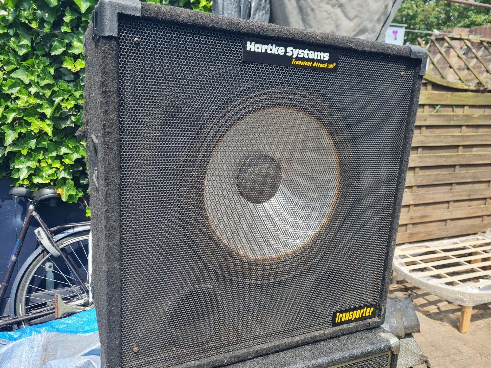 Hartke Systems Transient Attack 350 basversterker, Ophalen, Gebruikt