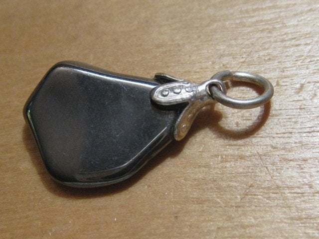 ha. 3x edelsteenhanger CARBORUNDUM SILICIUM (4), Overige voorstellingen, Verzenden, Nieuw, Steen of Mineraal