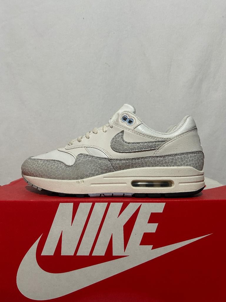 ALS NIEUW+DOOS! Maat 42 - Nike Air Max 1 Safari Summit White, Verzenden, Wit, Nike, Nike