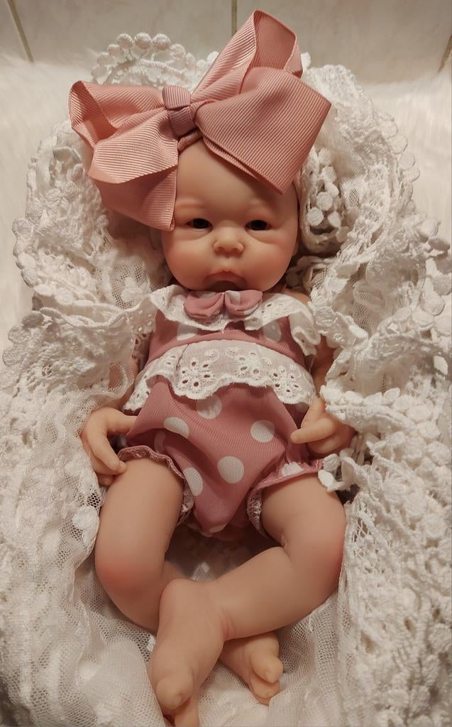 Mooie Reborn Baby volledig Siliconen, Verzamelen, Poppen, Ophalen of Verzenden, Zo goed als nieuw, Babypop
