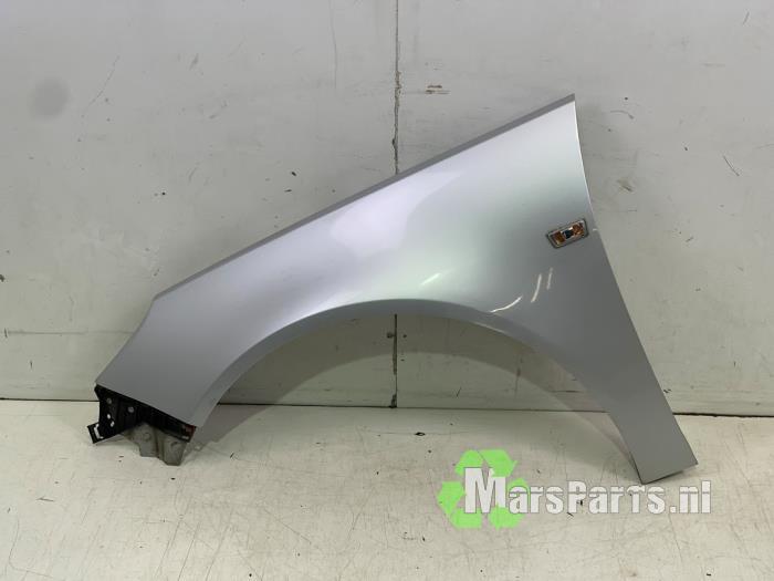 Scherm links-voor van een Opel Insignia (Z176), Auto-onderdelen, Gebruikt, -, -, Opel