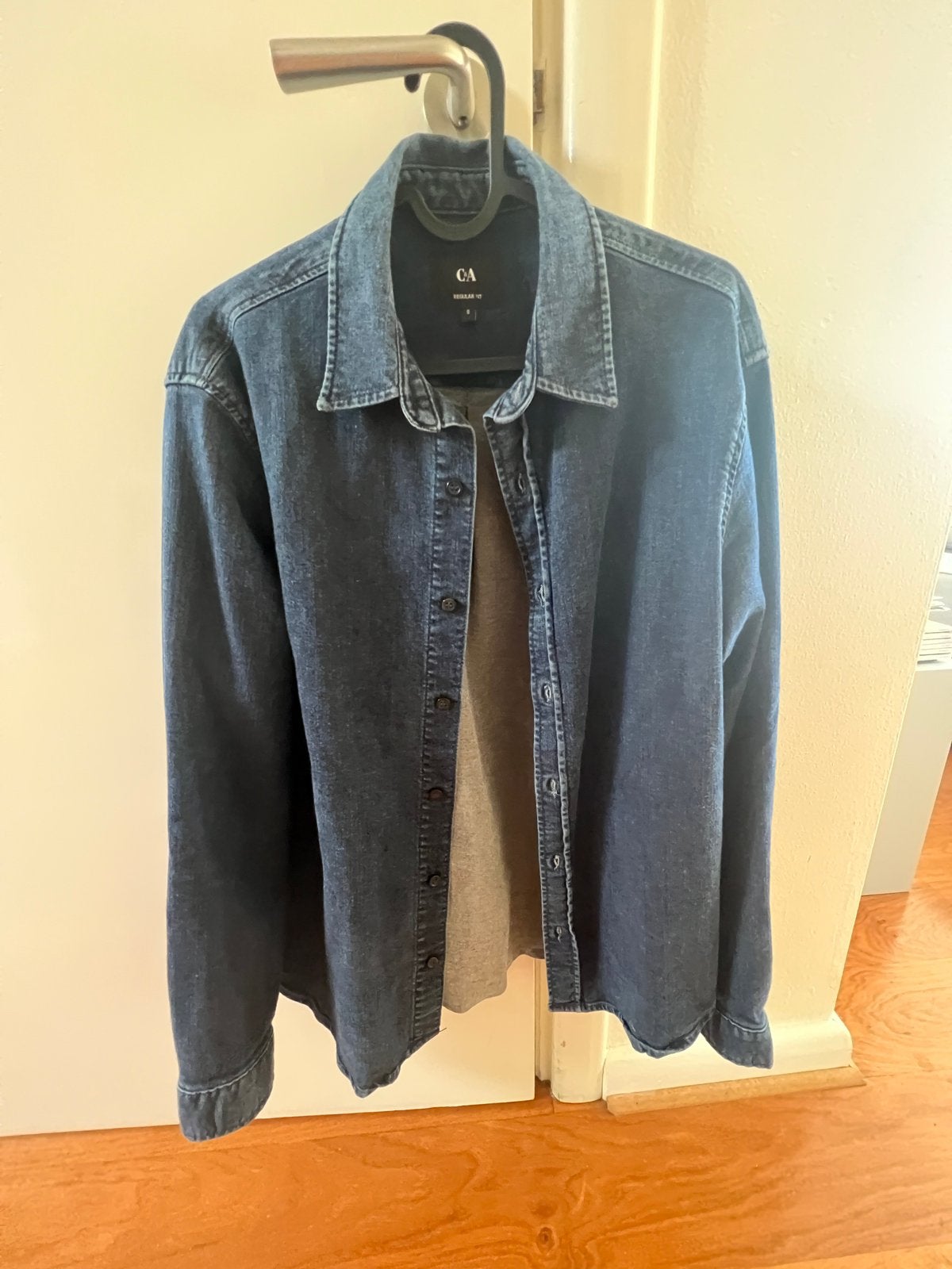C&A spijkeroverhemd donkerblauw regular fit, maat S, Kleding | Heren, Ophalen of Verzenden, Zo goed als nieuw, Maat 46 (S) of kleiner