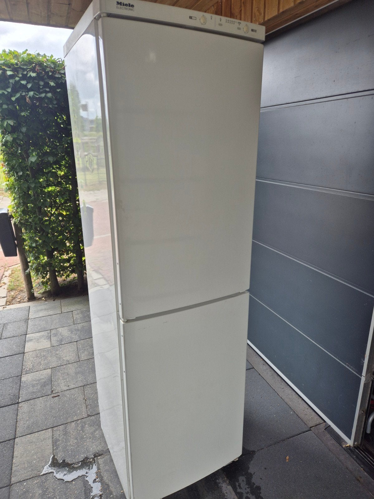 Gratis afhalen Miele Koelvries combinatie met defect, Ophalen, Gebruikt, 200 liter of meer, 60 cm of meer