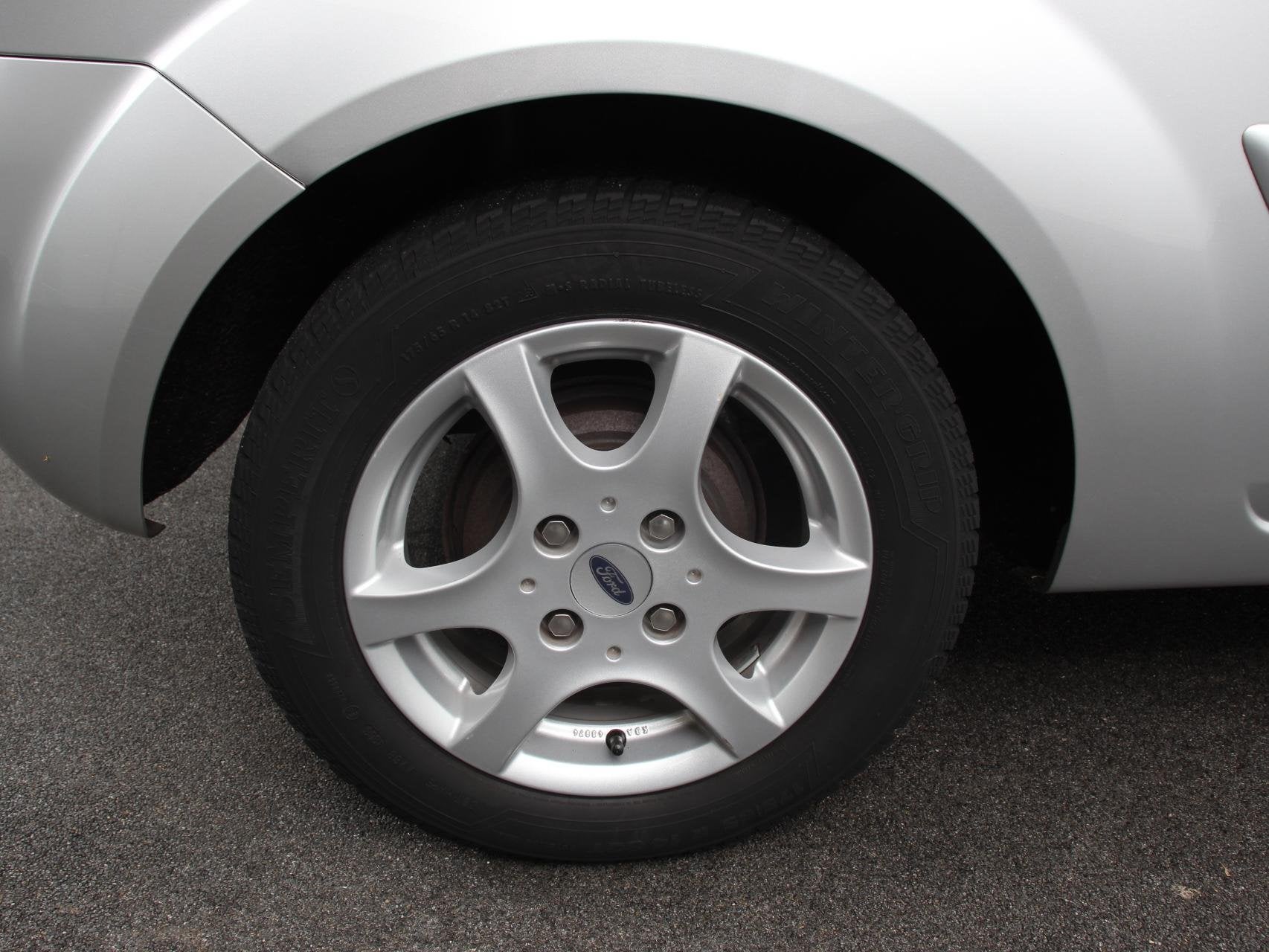 Ford Fiesta 1.3-8V Futura XL Airco Lichtmetalen velgen Elekt, 1299 cc, Stof, 4 cilinders, Verwarmde buitenspiegels