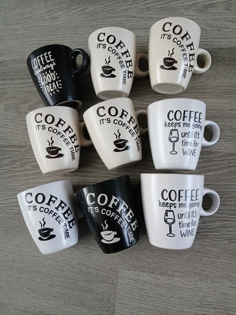 Set van 9 Koffiekopjes - Zwart en Crème, senseo mok, Gebruikt, Keramiek, Ophalen of Verzenden, Overige stijlen