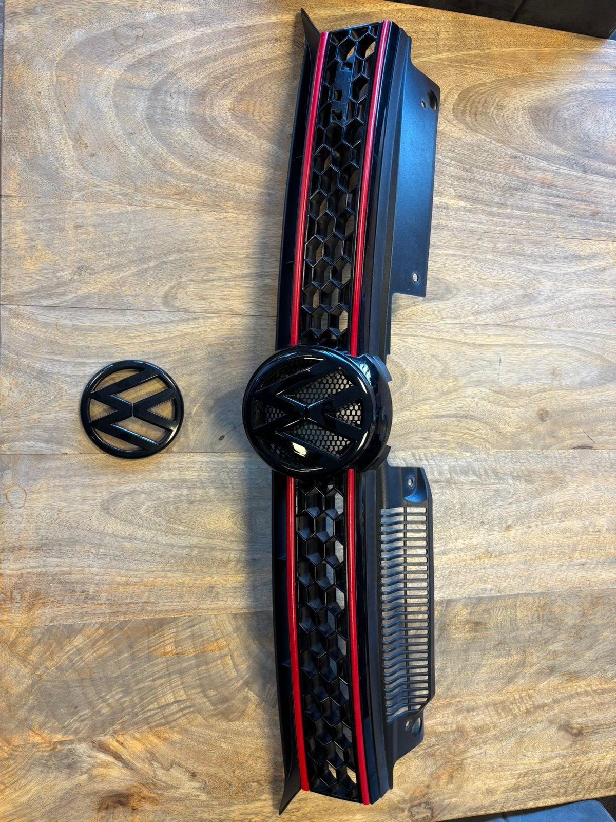 Volkswagen Golf 6 GTI Grille + logo’s, Auto-onderdelen, Ophalen of Verzenden, Achter, Volkswagen, Bumper