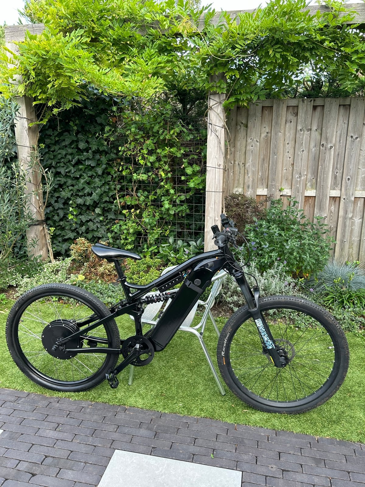 Krachtige 1500W E-bike 55 km/u, Full Suspension, Gashendel, Fietsen en Brommers, Overige merken, Gebruikt, Ophalen of Verzenden