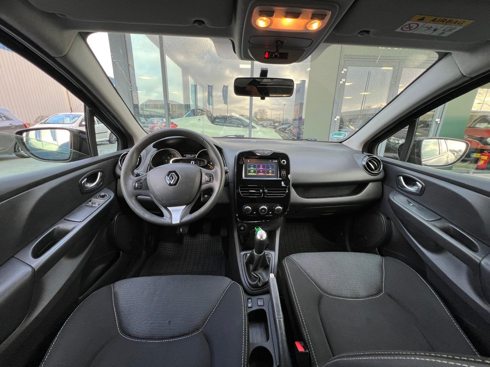 Renault Clio Estate 1.5 dCi ECO EXPRESSION NAVI AIRCO LMV, Voorwielaandrijving, 1160 kg, Stof, Gebruikt