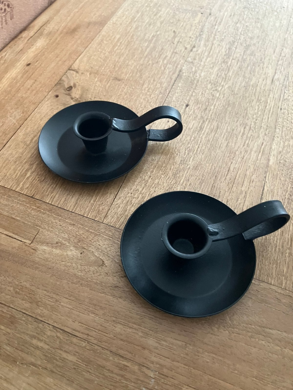 2 metalen kaarsenstandaards, Ophalen of Verzenden