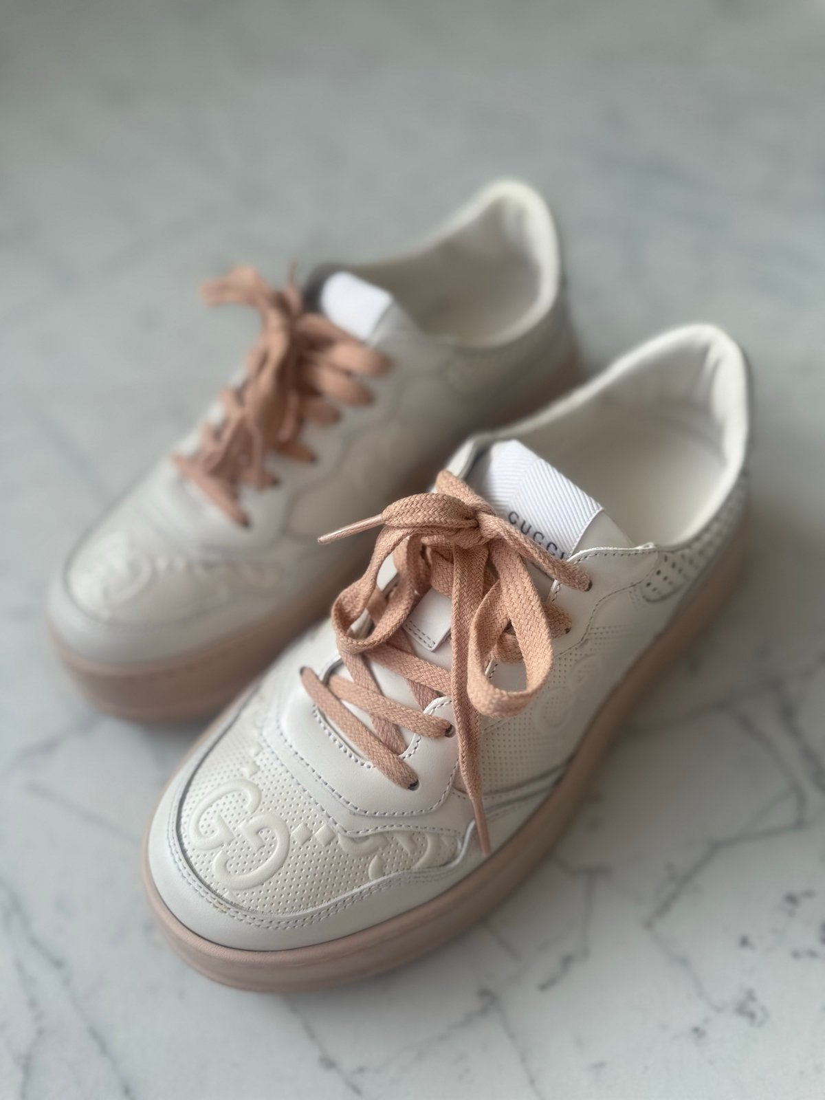 Gucci Sneakers - Maat 37 - Zo goed als nieuw, Ophalen of Verzenden, Zo goed als nieuw, Wit, Sneakers of Gympen