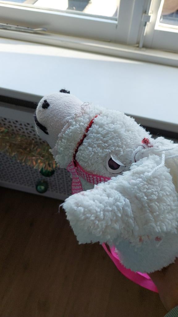 Hobbyhorse wit met roze teugels, Ophalen, Meisje