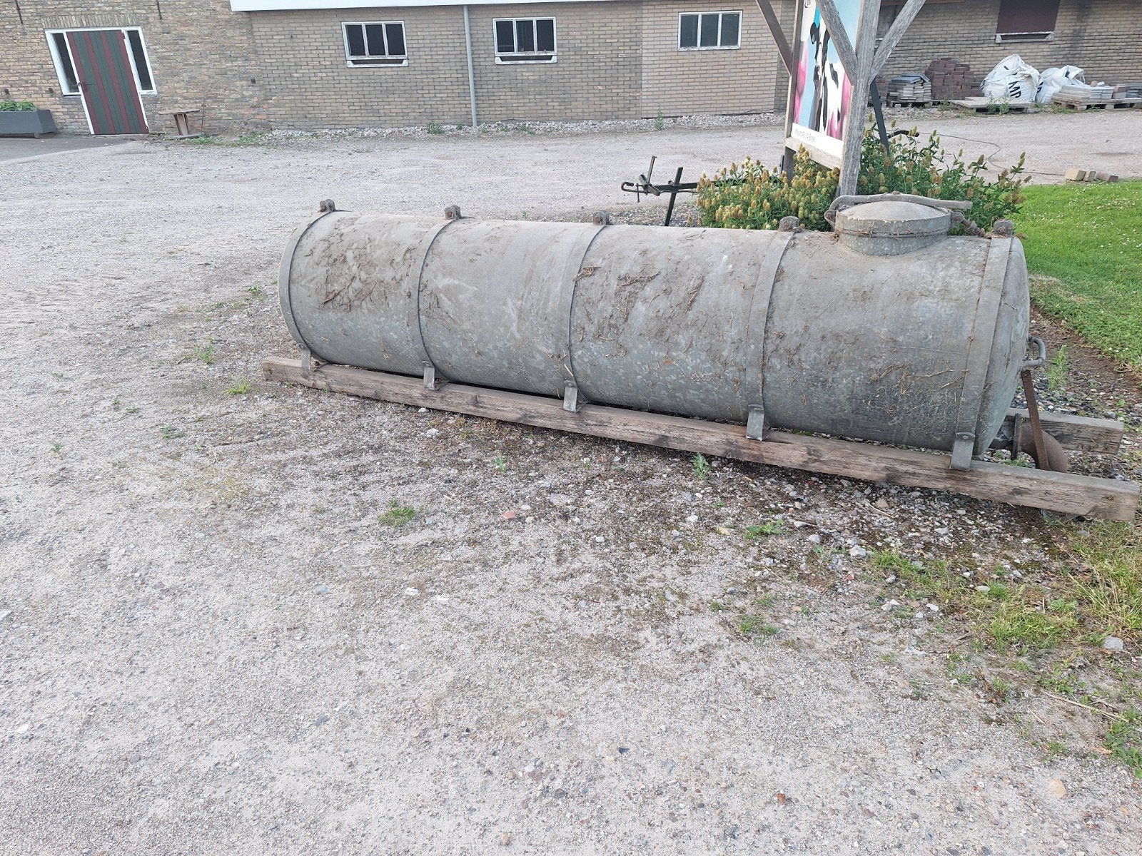 Oude giertank, Ophalen, Gebruikt