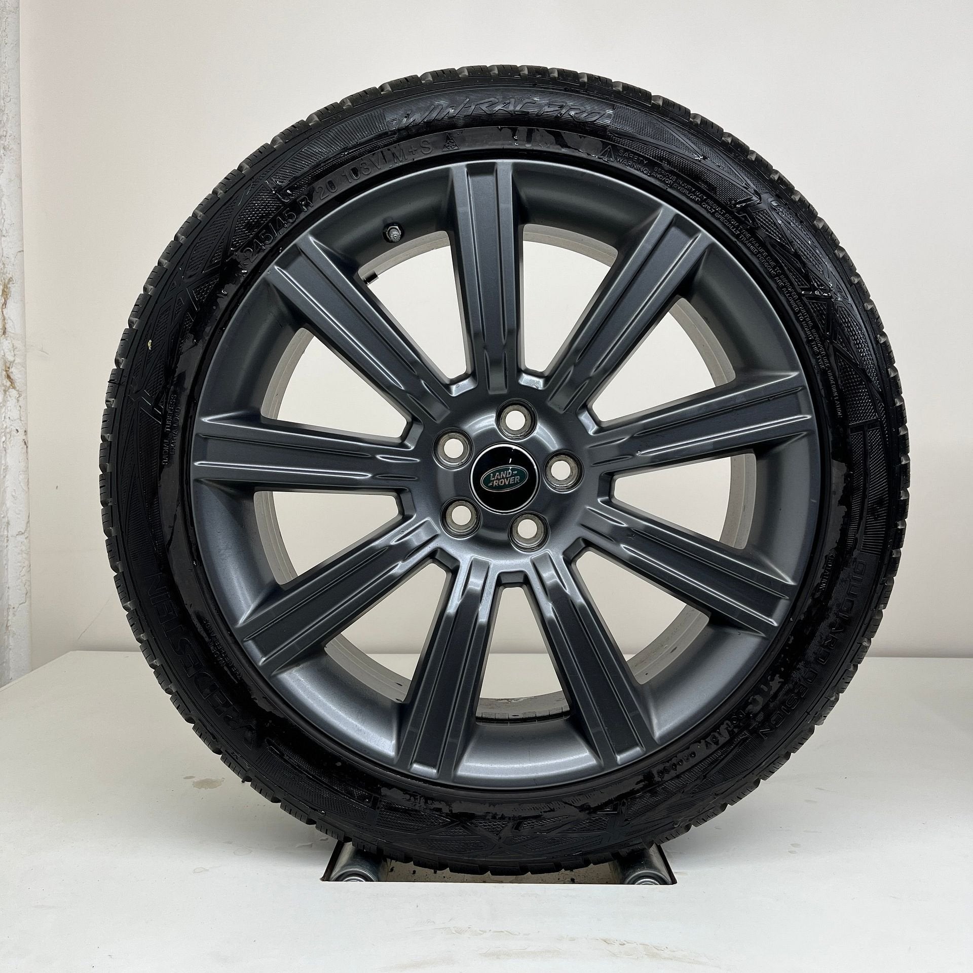 Land Rover Range Rover Evoque - 20 inch - winterbanden, Banden en Velgen, Personenwagen, 20 inch, Gebruikt