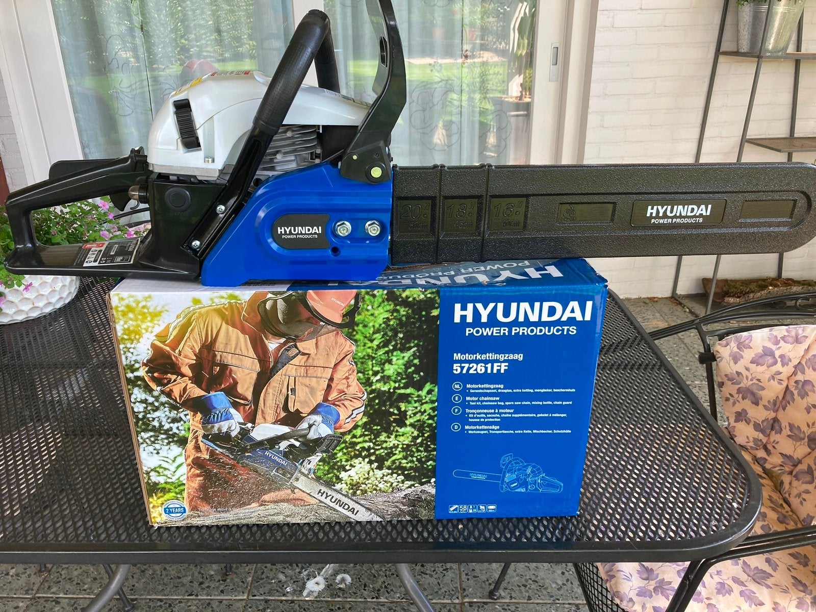 Hyundai Motorkettingzaag 57261FF - Nieuw in doos, Tuin en Terras, Hand-tuingereedschap, Ophalen of Verzenden, Nieuw