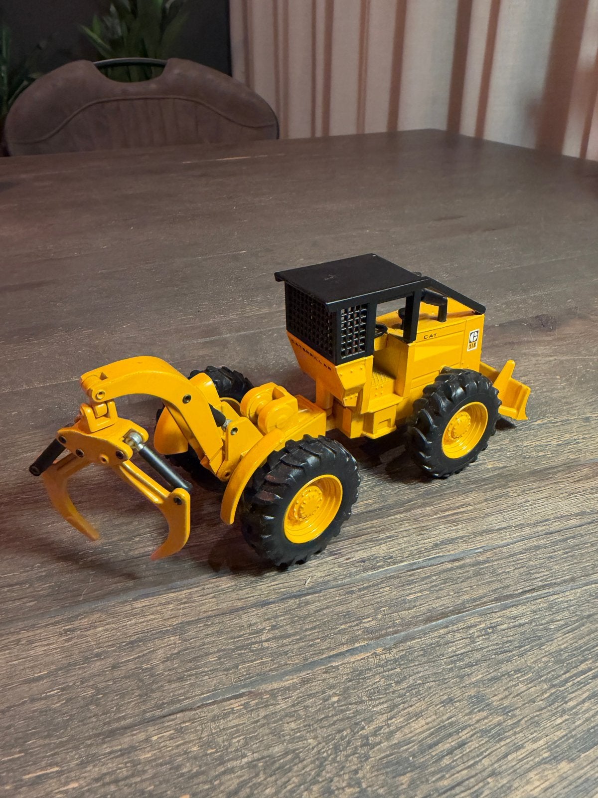 JOAL Caterpillar 518 Wheel Skidder 1:50, Verzenden, Zo goed als nieuw, Auto, Overige merken